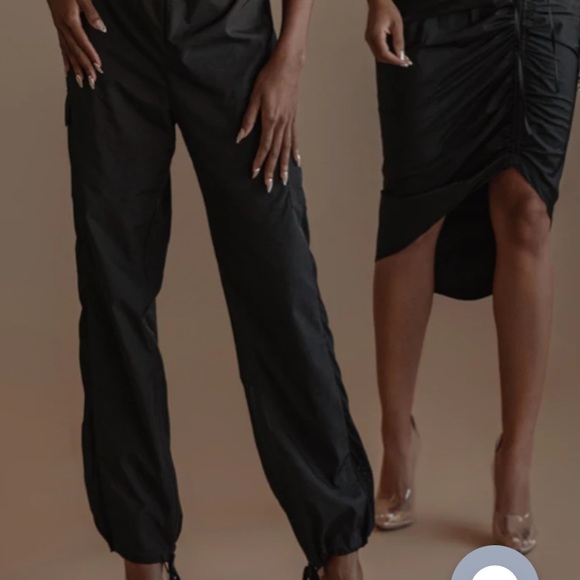 Black JLUXLABEL Regina Joggers - Picture 2 of 3